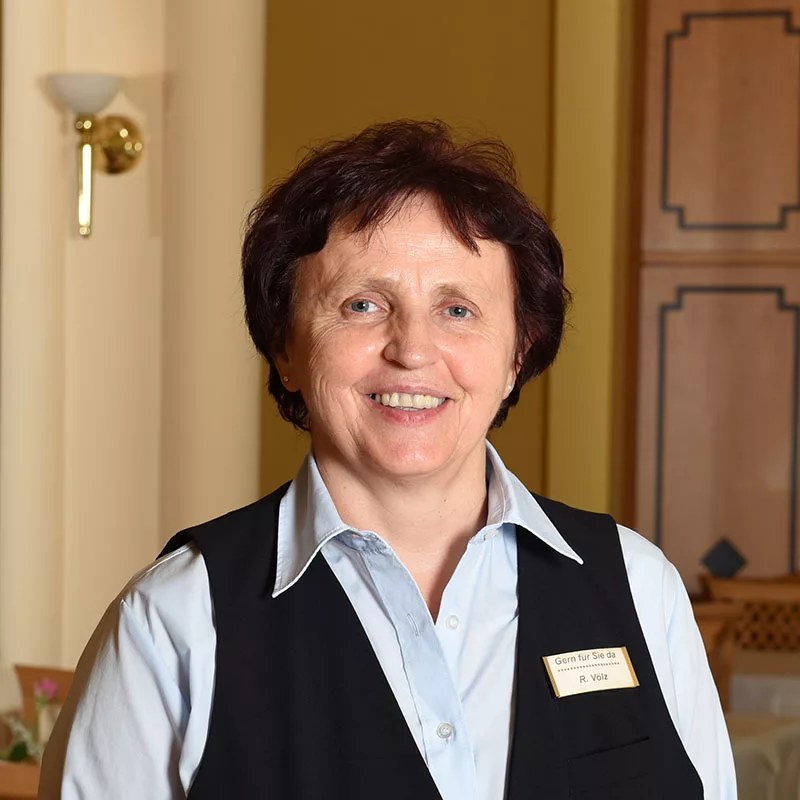 Frau Völz