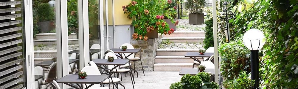 Frühstücks-Terrasse Hotelterrasse