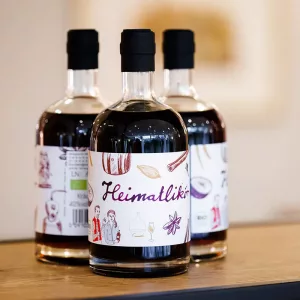 Heimatlikör in Hotelbar