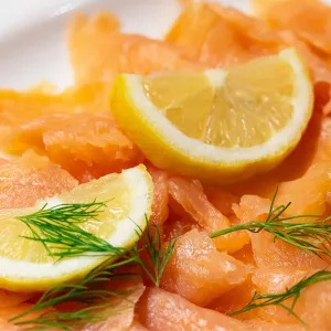 Lachs, Frühstücksbüffet